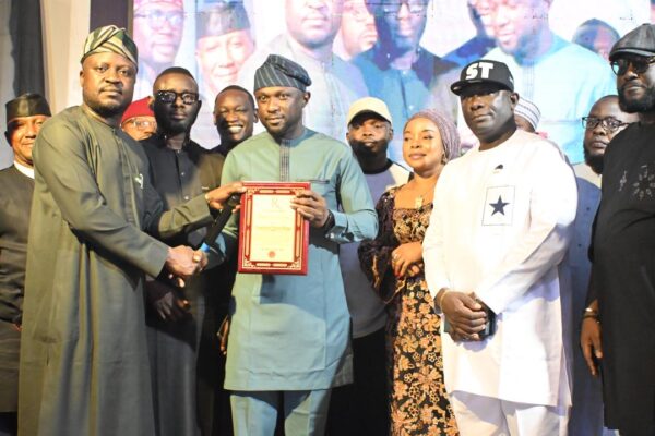 Hon. Shoga Bags Award for Impressive Impact on National Development Hon. Shoga Bags Award for Impressive Impact on National Development
