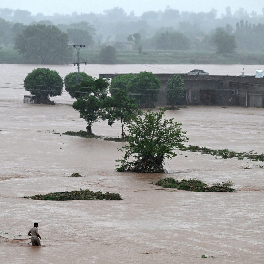 FG Issues Flood Alert For 15 States, 69 Locations