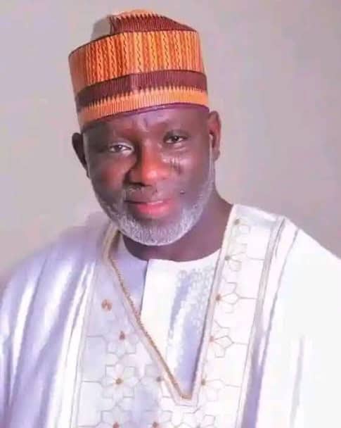 Transport minister mourns Gombe security commissioner, police orderly killed in auto crash 
